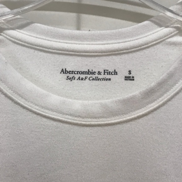 Abercrombie & Fitch Soft Matte Long-Sleeve - Picture 3 of 4